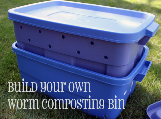 Worm Compost Bin In 10 Easy Steps With, Making A Worm Farm In An Old Bath