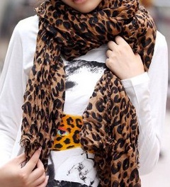 Leopard-Fashion-Scarf