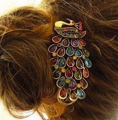 peacock-hair-clip