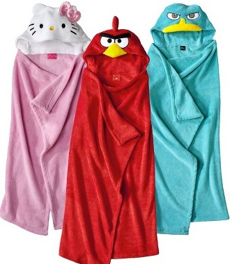 Hooded-Blanket-Angry-Birds-Hello-Kitty