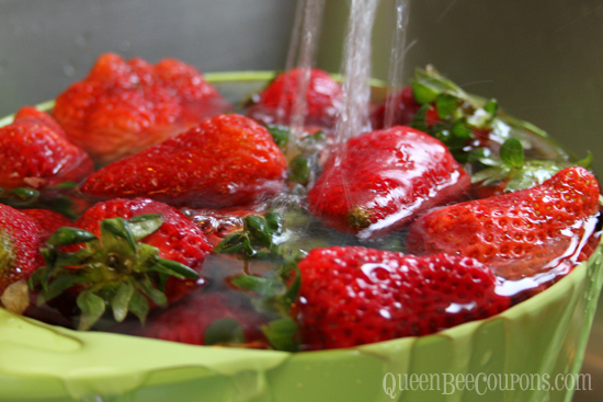 Wash-Strawberries