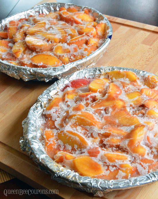 Make-ahead-peach-pie-filling-freezer