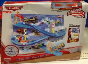 planes-wall-race-track-set-target-toy-clearance
