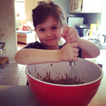 Making-Brownies-sweet-girl-r-s