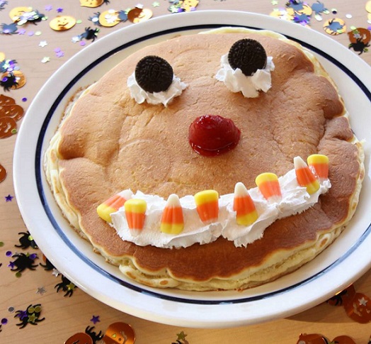 ihop-free-scary-face-pancake-for-kids-halloween-2014