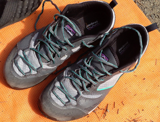 Patagonia-womens-rover-trail-running